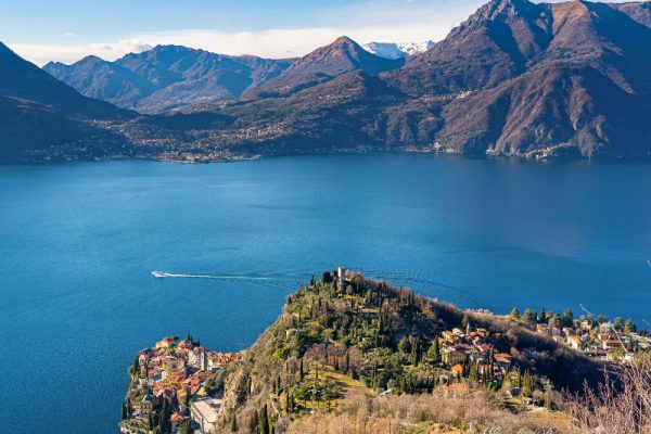 Sentiero con vista sul lago di Como
